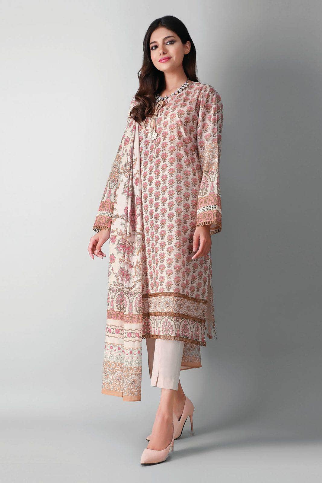 img_khaadi_lawn_2021_awwal_boutique