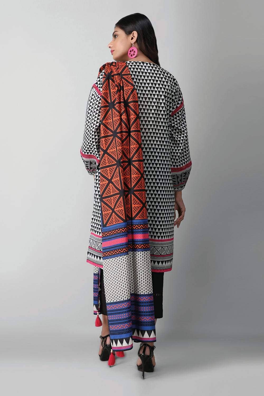 img_khaadi_lawn_2021_awwal_boutique