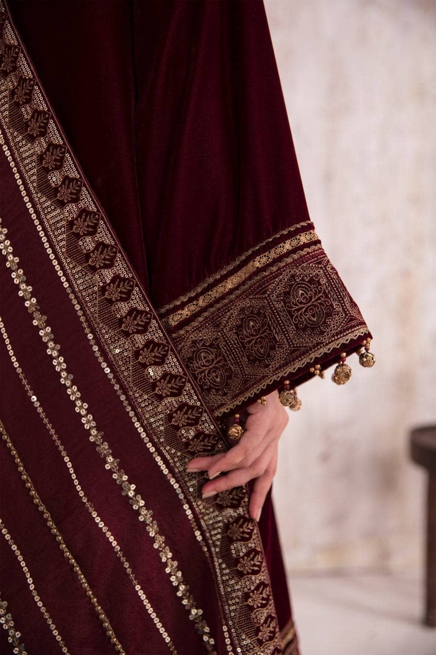 img_jazmin_velvet_awwal_boutique