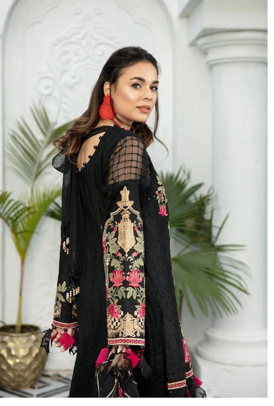 img_adans_libas_schiffli_lawn_awwal_boutique