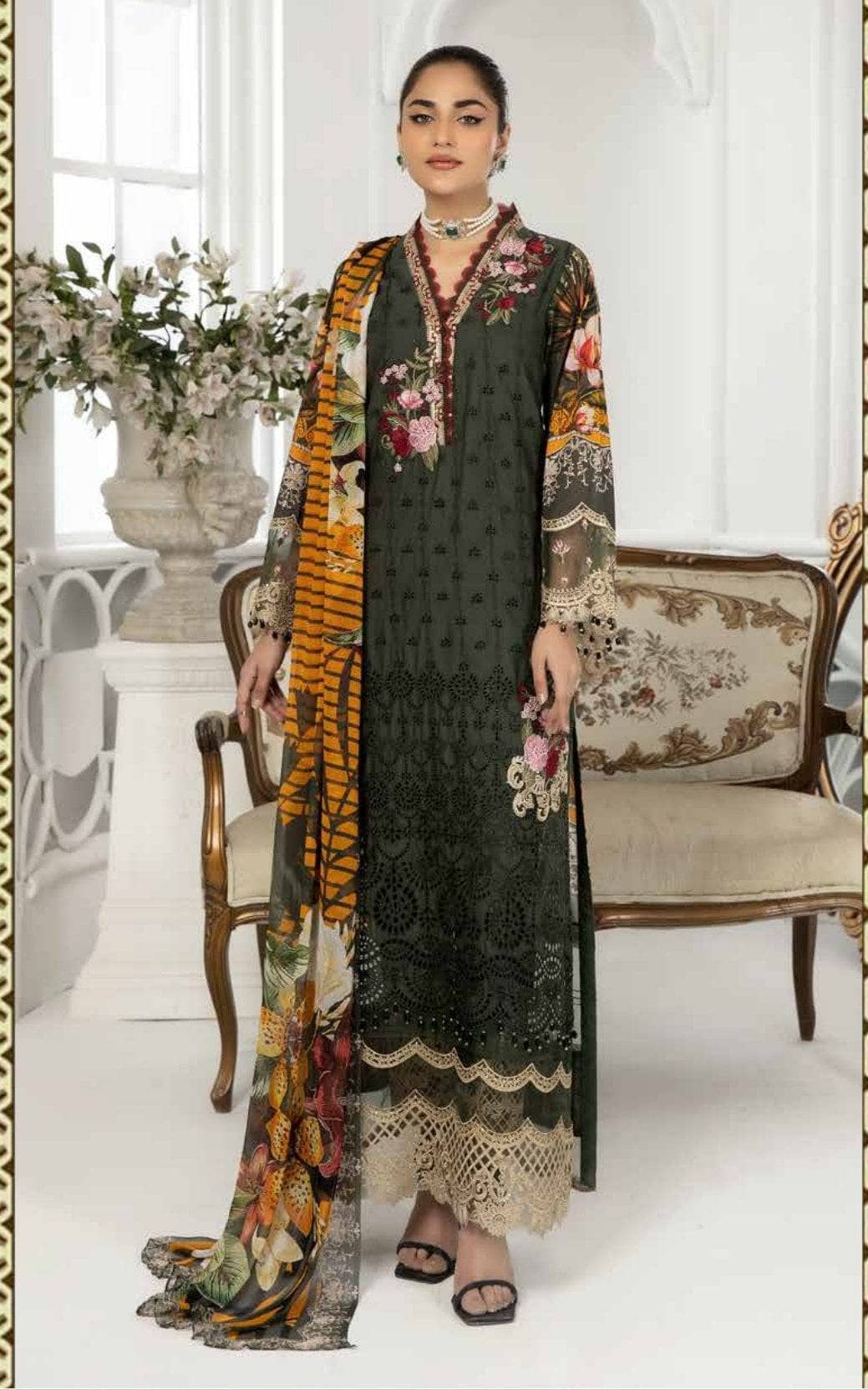 img_adans_libas_festive_chikankari_lawn_22_awwal_boutique