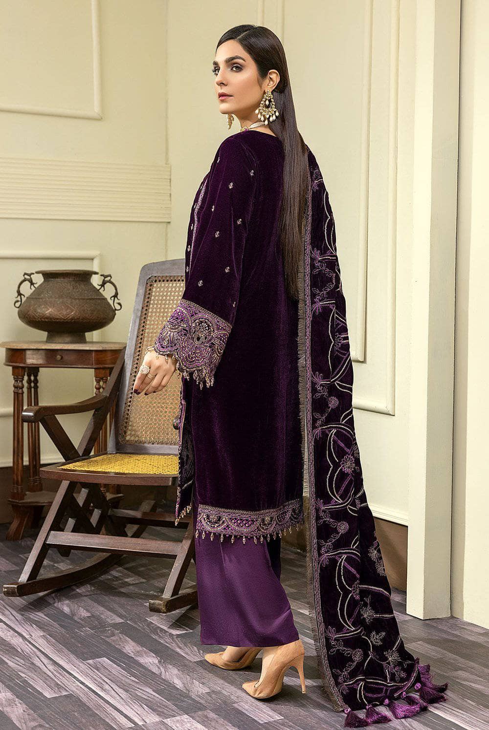 img_adans_libas_velour_velvet_awwal_boutique