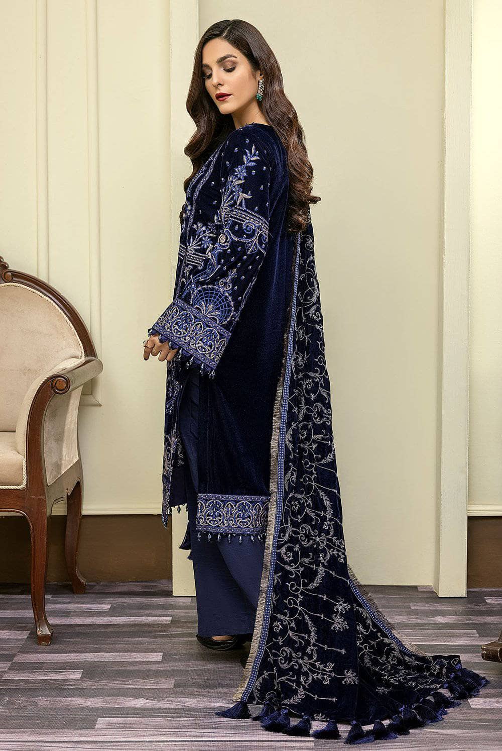 img_adans_libas_velour_velvet_awwal_boutique