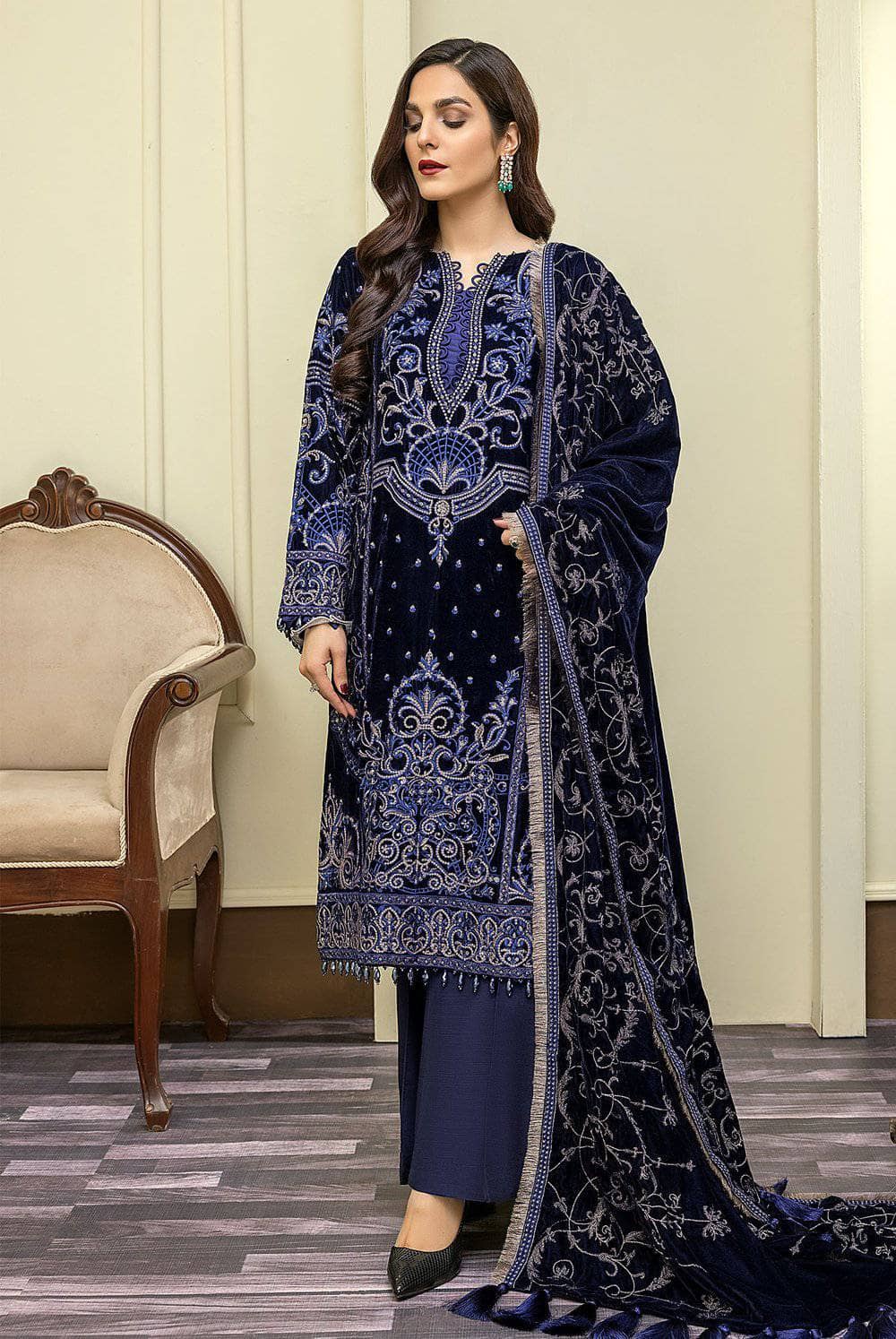 img_adans_libas_velour_velvet_awwal_boutique