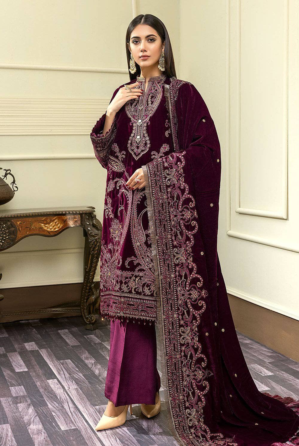 img_adans_libas_velour_velvet_awwal_boutique