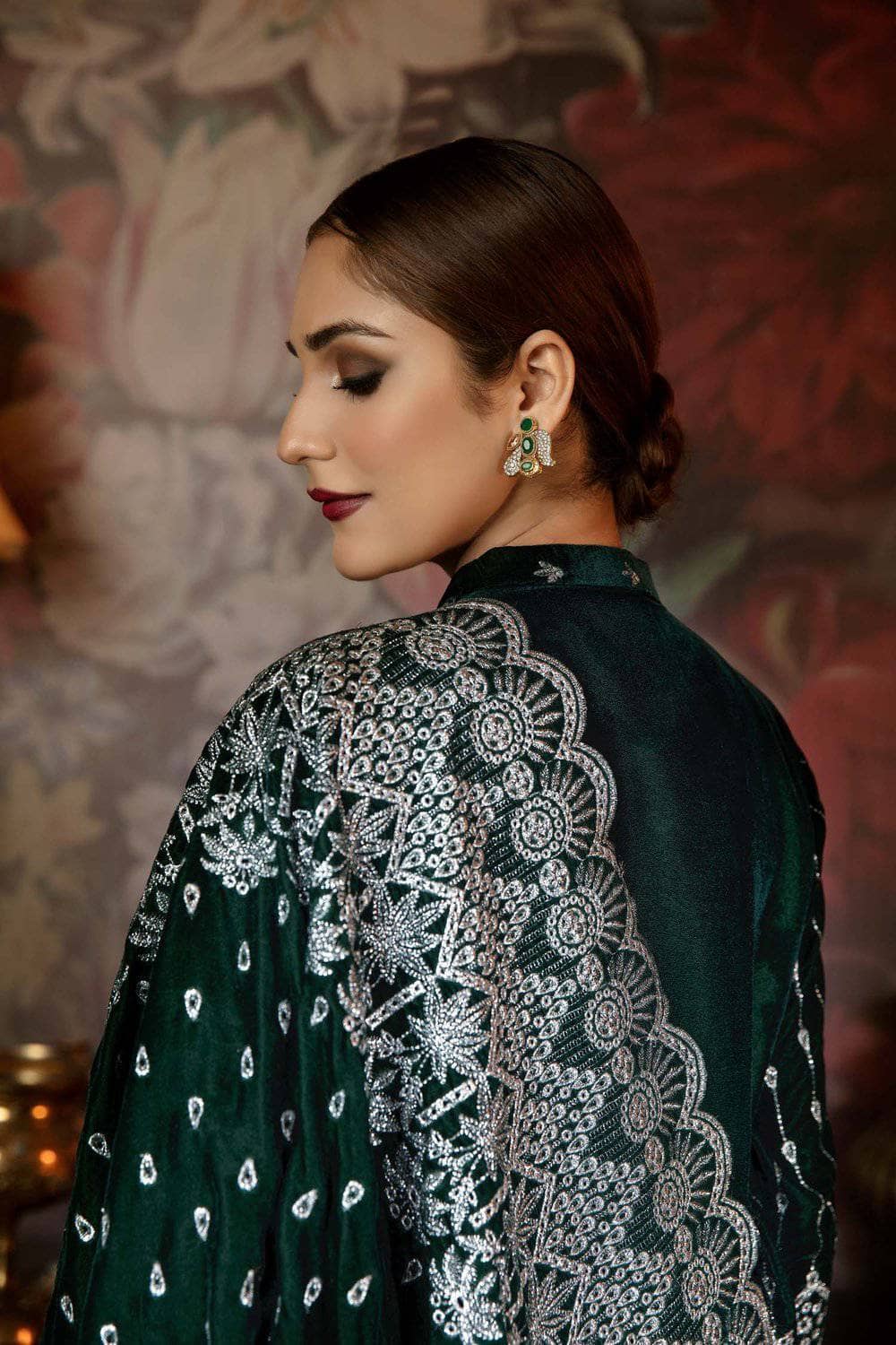 img_adans_libas_zari_velvet_winter_collection_awwal_boutique