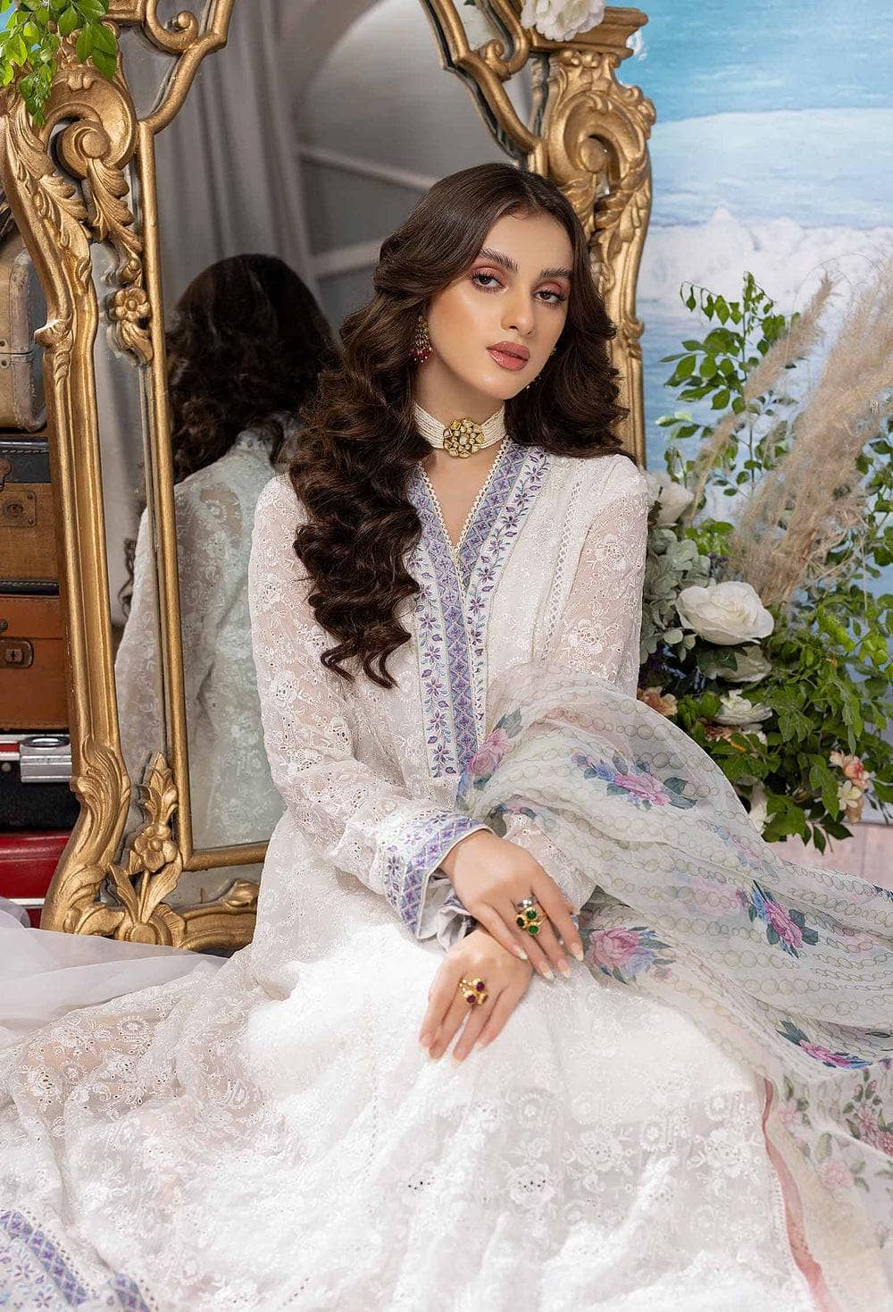 img_adans_libas_schiffli_chikankari_chiffon_awwal_boutique