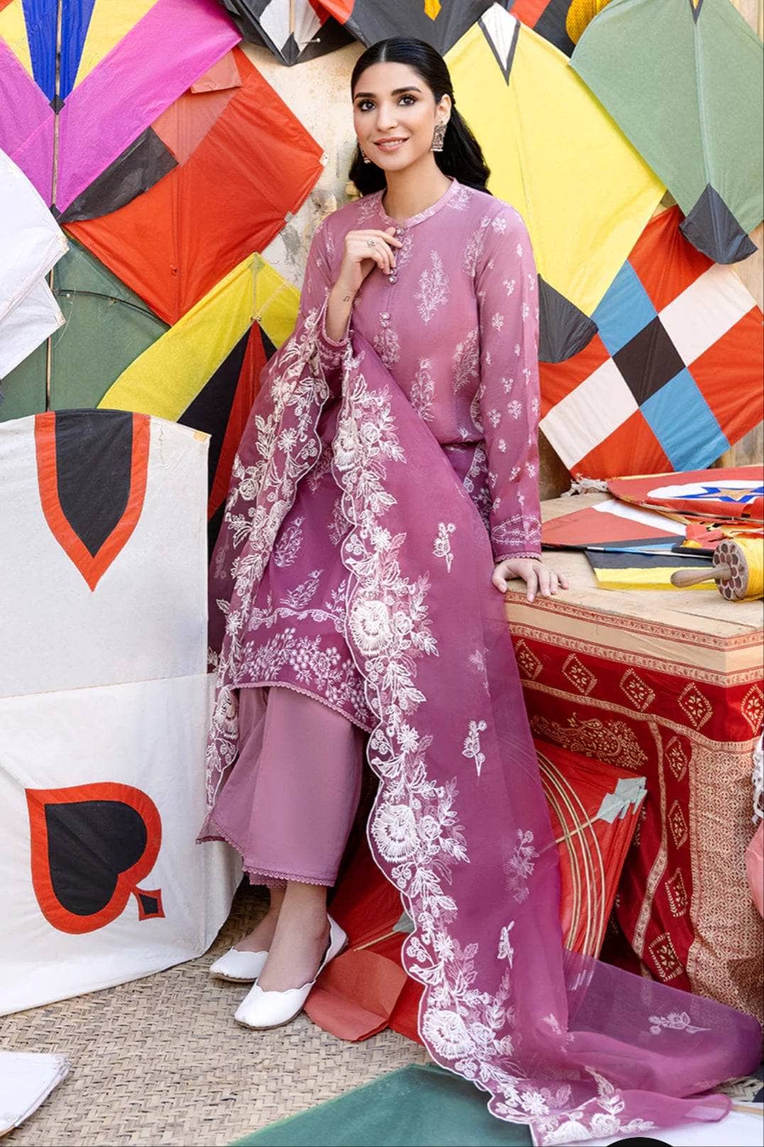 img_jade_lawn_23_awwal_boutique