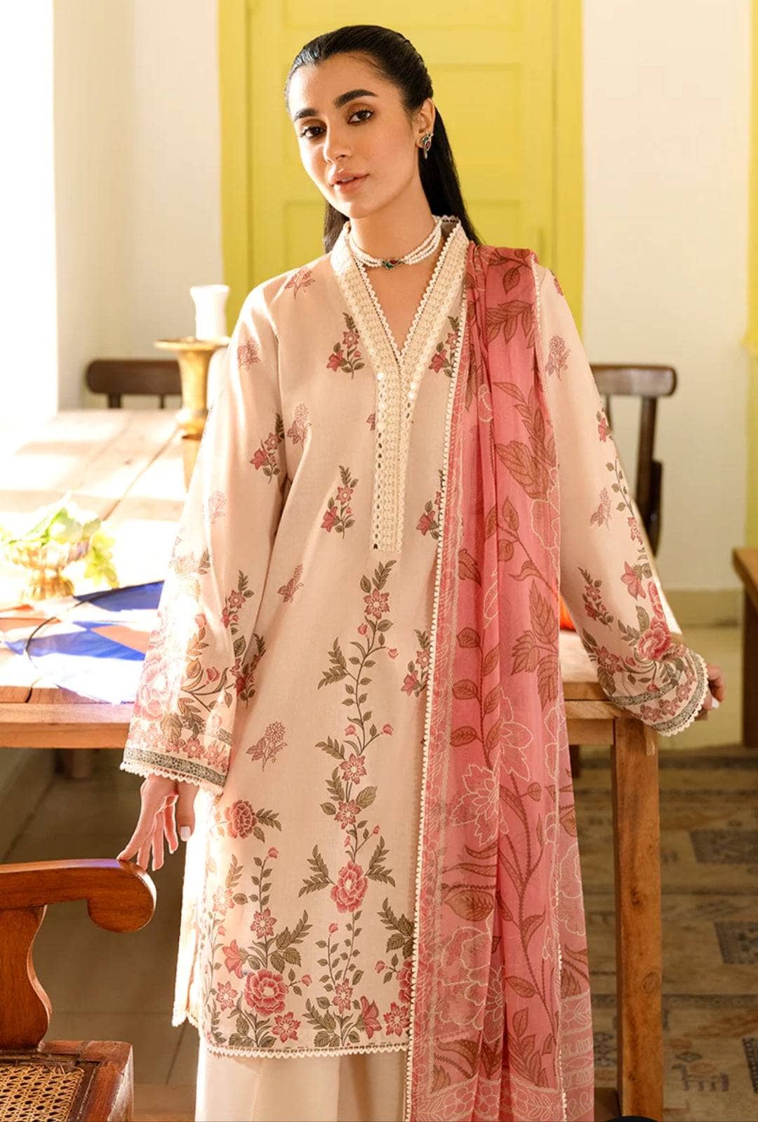 img_cross_stitch_basant_lawn_23_awwal_boutique