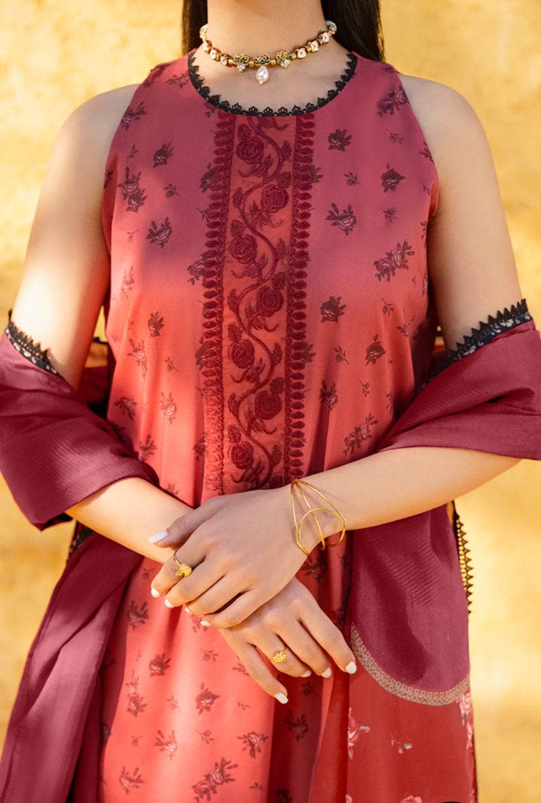 Img_cross_stitch_lawn_23_awwal_boutique