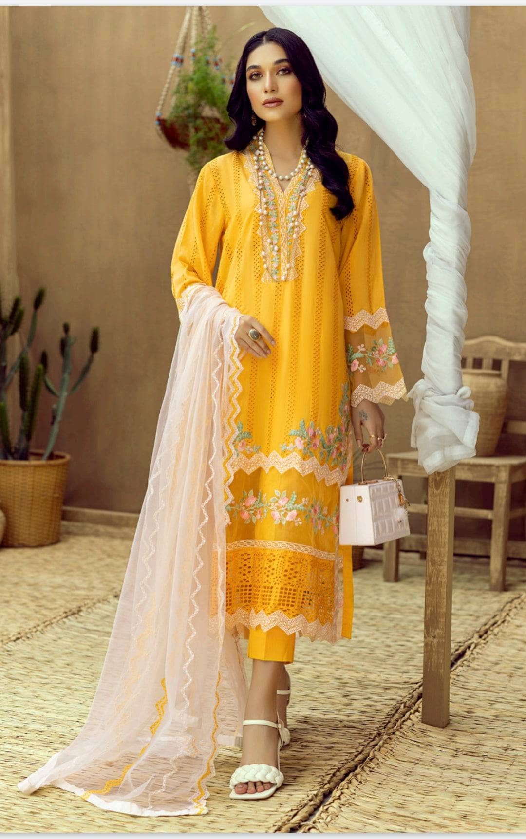 Adans Libas Fuchsia Lawn Pakistani Suits Adans Libas Zaire Schiffli/Aztic Gold