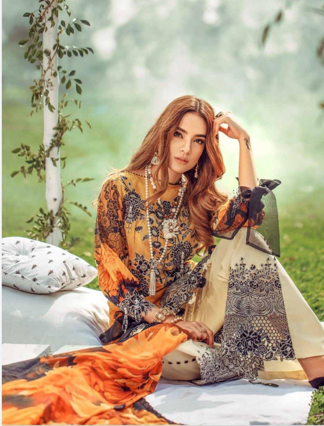 img_adans_libas_floral_fantasy_lawn_2020_awwal_boutique