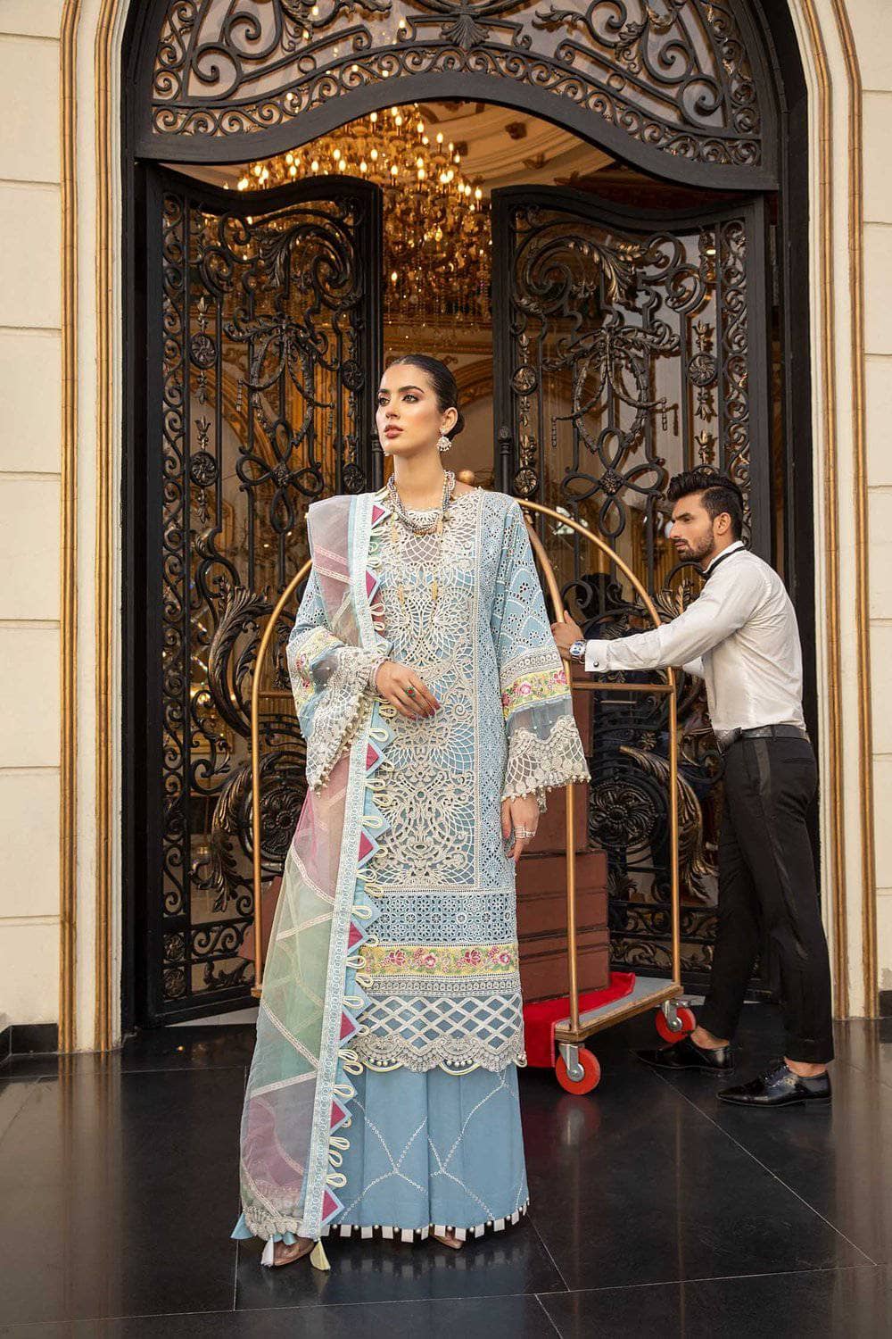 img_adans_libas_sensation_awwal_boutique