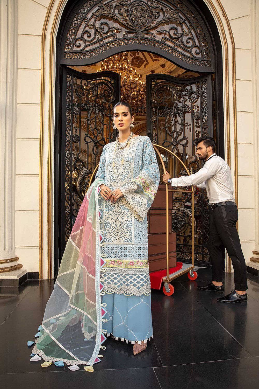 img_adans_libas_sensation_awwal_boutique