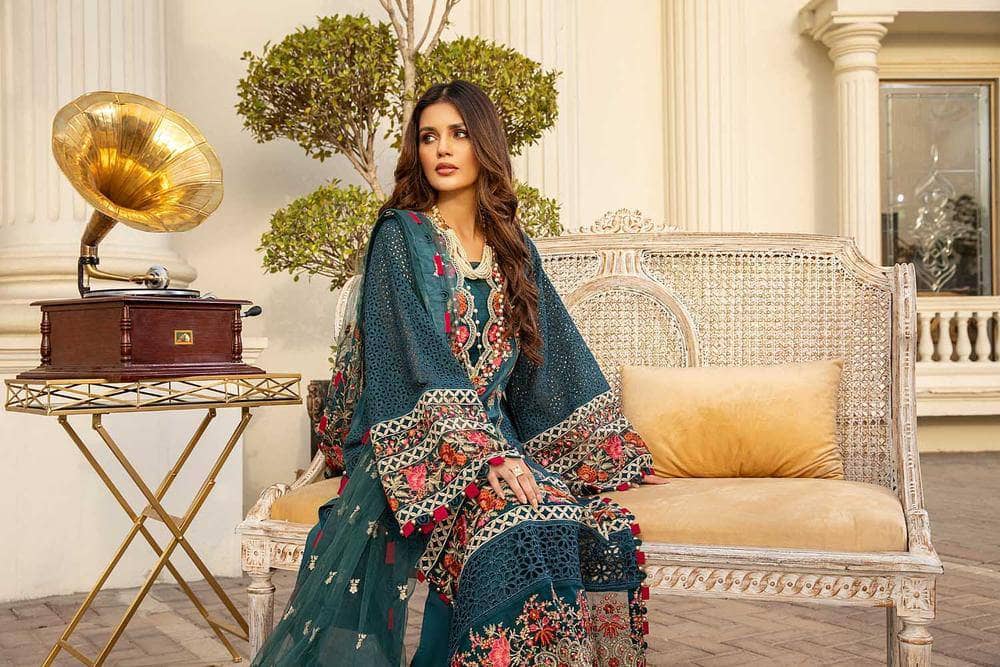 img_adans_libas_sensation_awwal_boutique