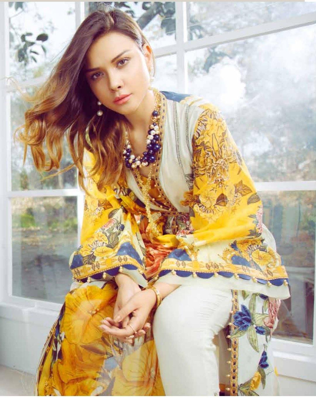 img_adans_libas_summer_tales_swiss_voil_collection_awwal_boutique