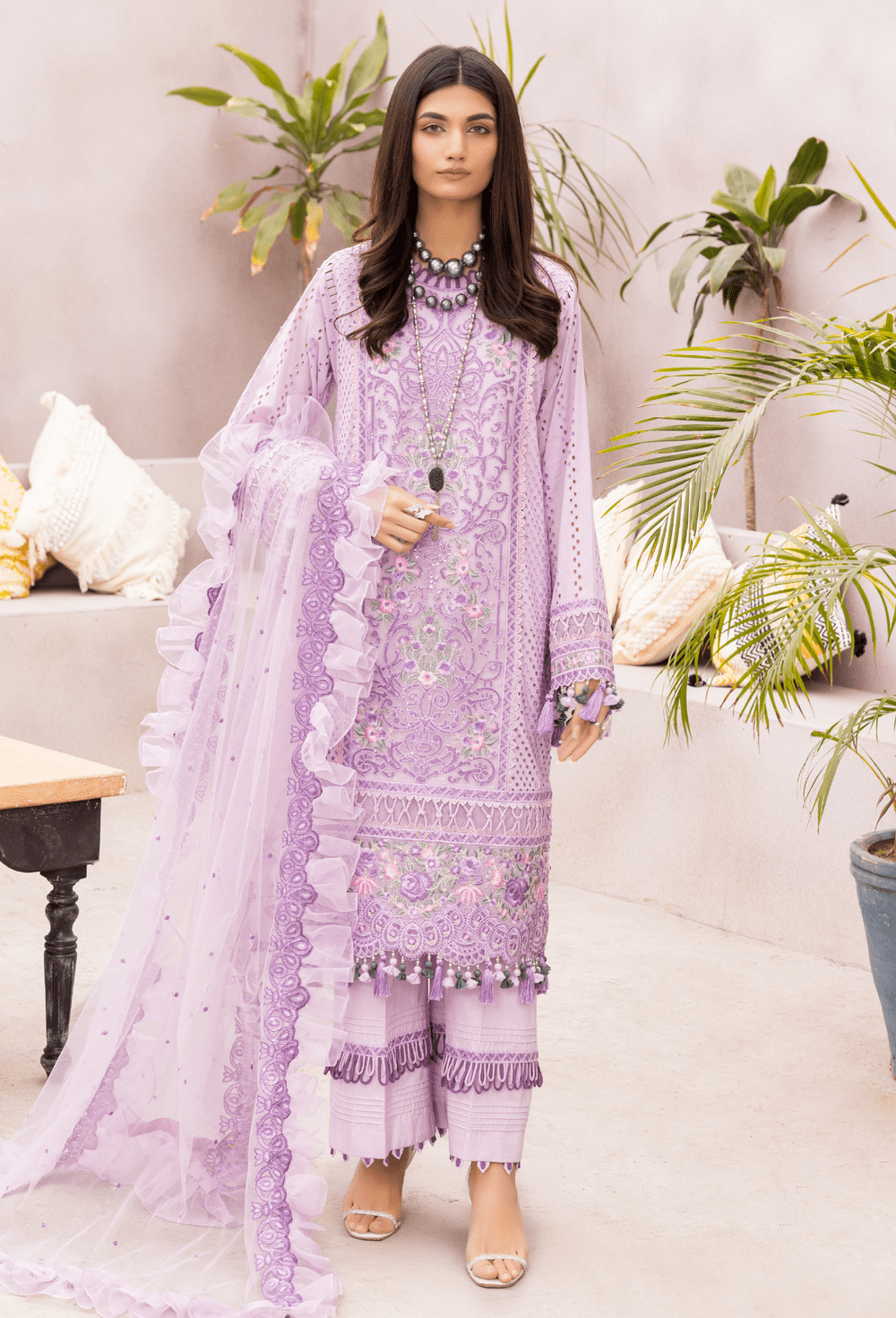 img_adans_libas_luxuriate_awwL_boutique