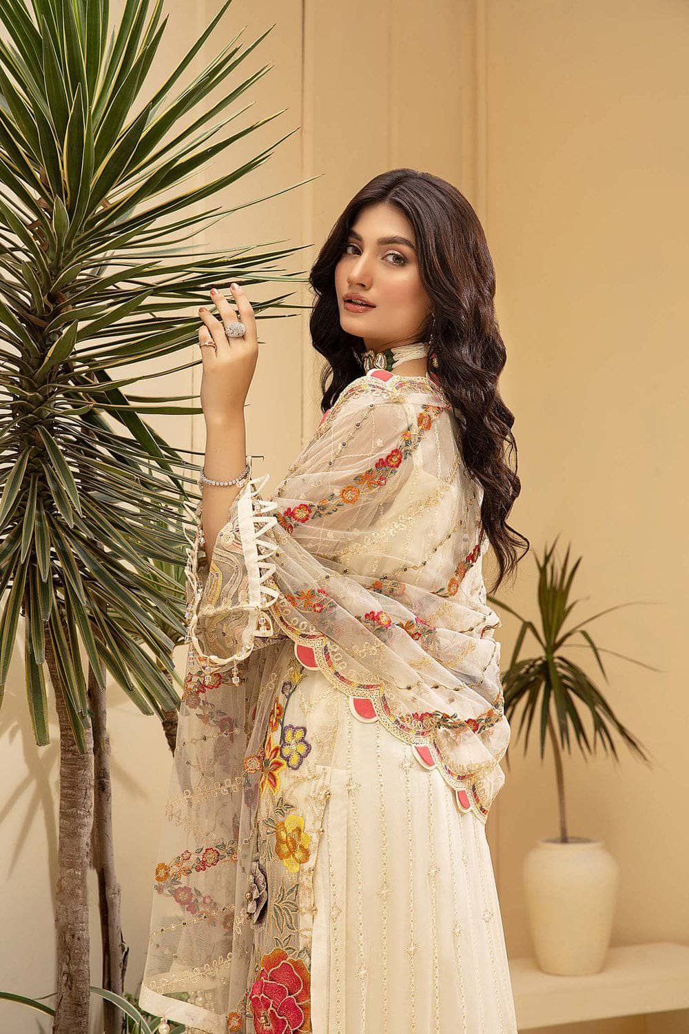 img_adans_libas_tesoro_awwal_boutique