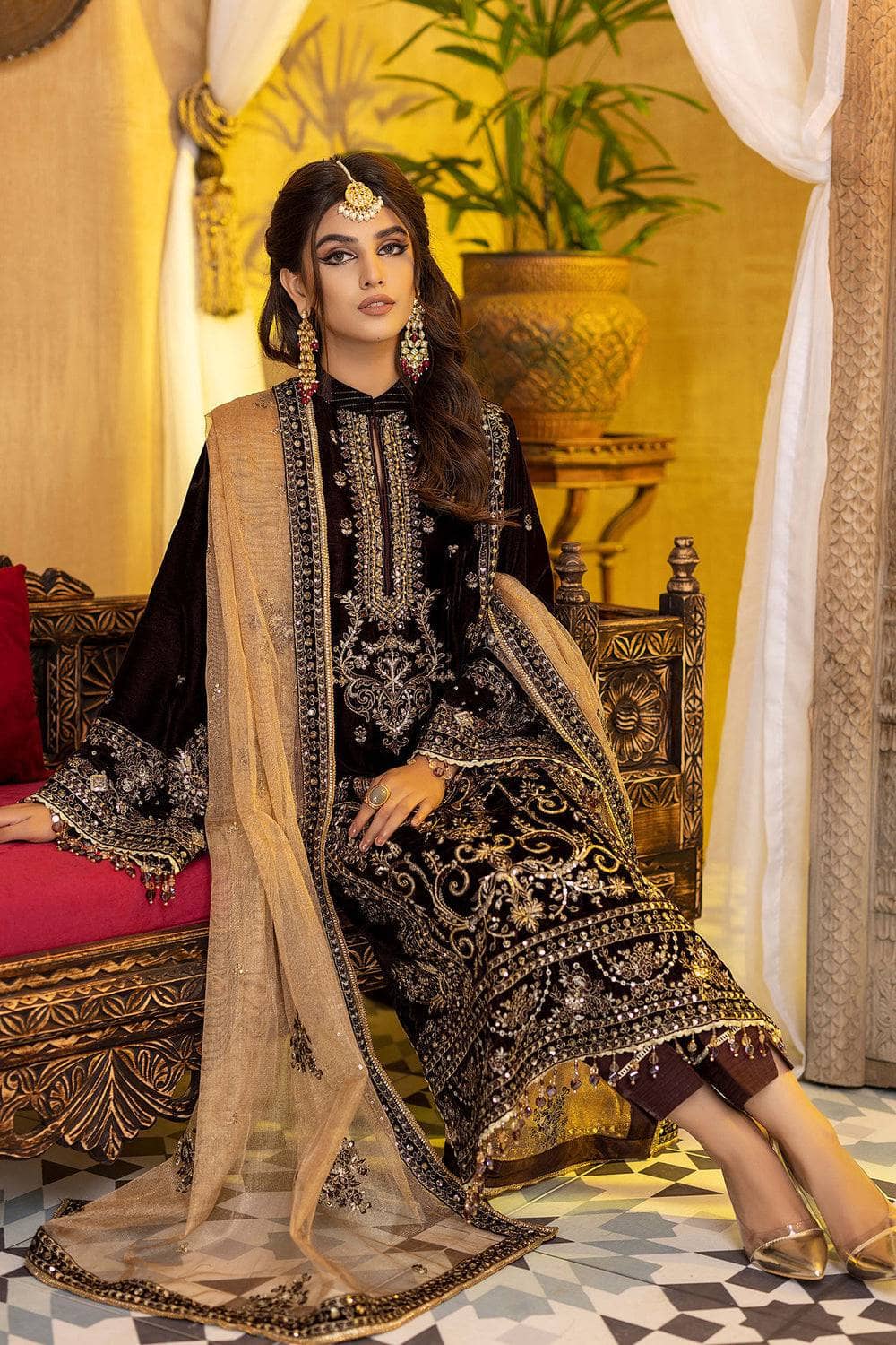 img_adans_libas_velvet_awwal_boutique