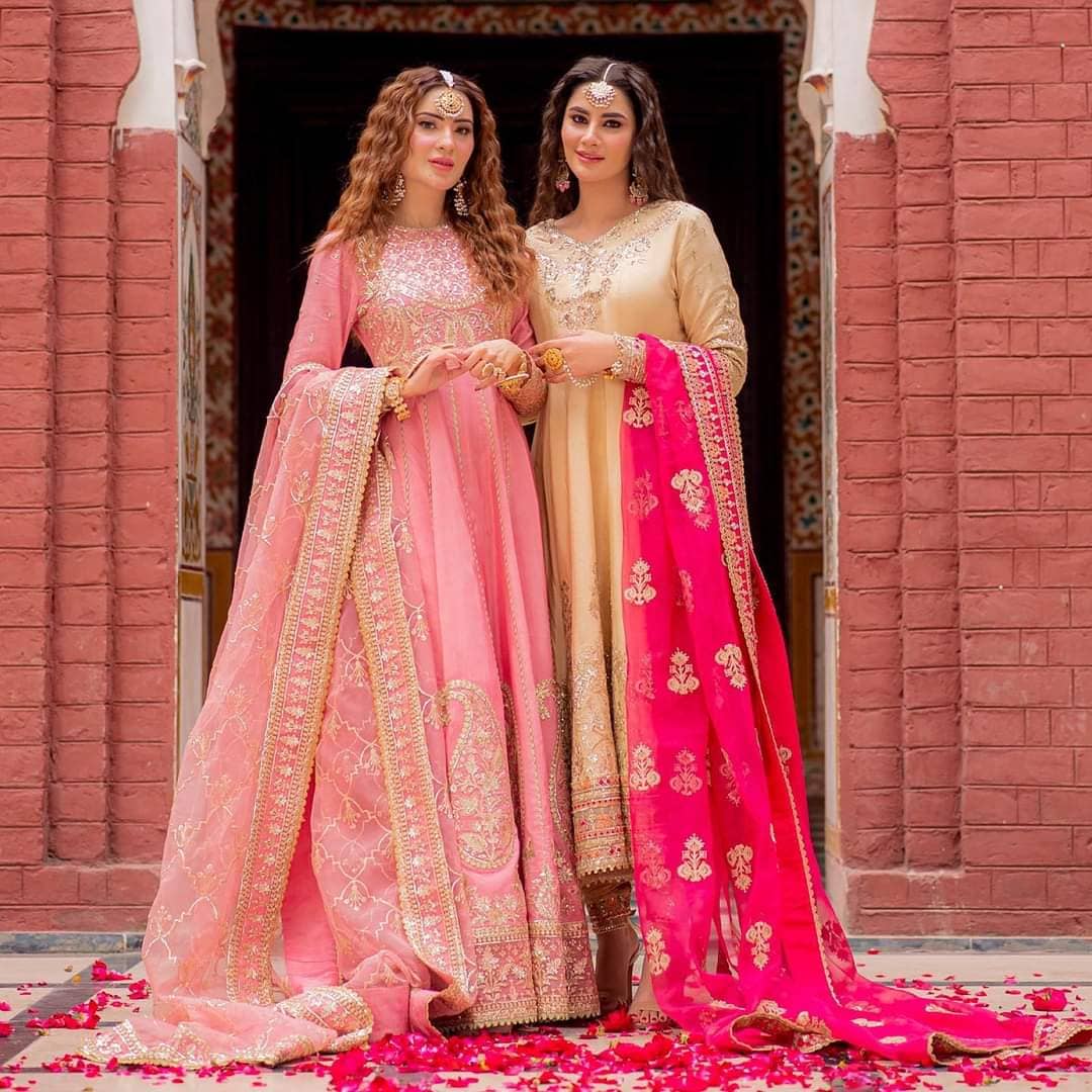 img_afrozeh_divani_silk_edit_22_awwal_boutique