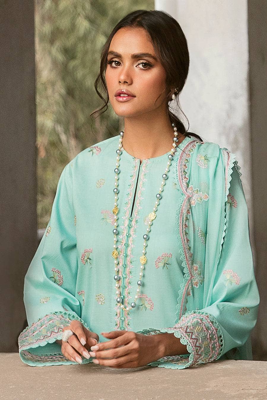 img_afrozeh_lamhay_lawn_23_awwal_boutique