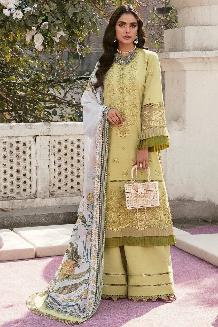 img_afrozeh_lamhay_lawn_23_awwal_boutique