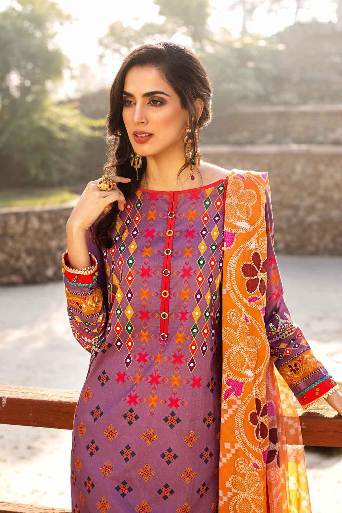 img_afsaneh_intermixe_parvaneh_lawn_collection_awwal_boutique