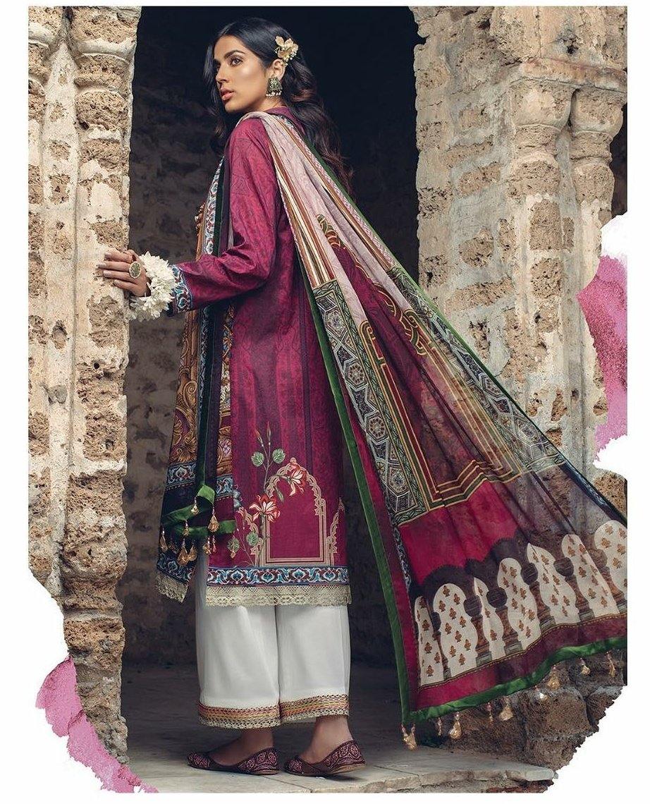 img_afsaneh_lawn_2020_awwal_boutique