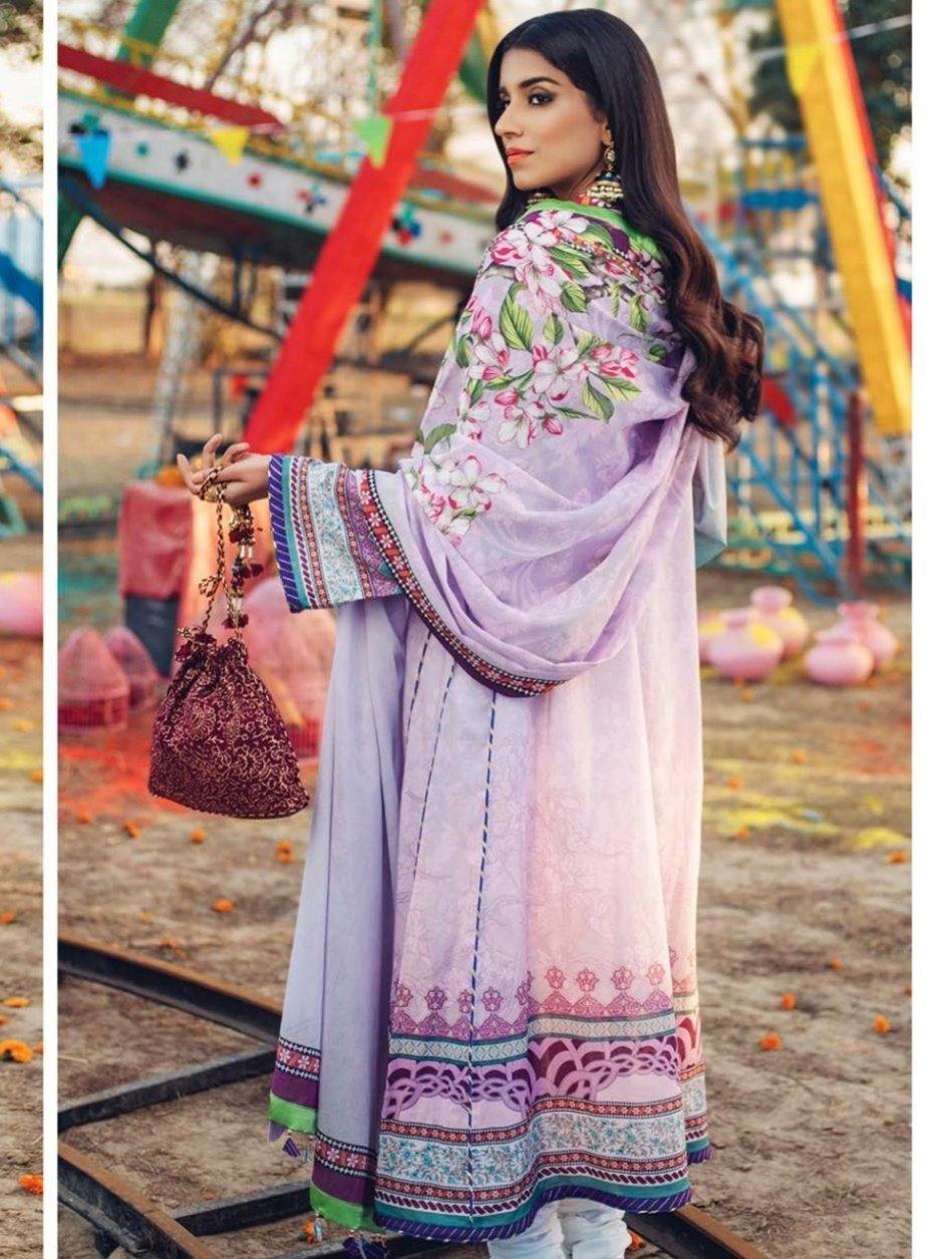img_afsaneh_lawn_collection_awwal_boutique