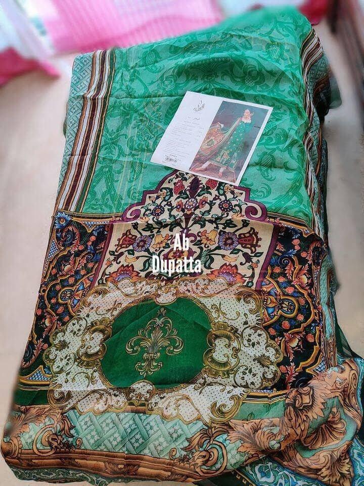 img_open_pics_afsaneh_lawn_awwal_boutique