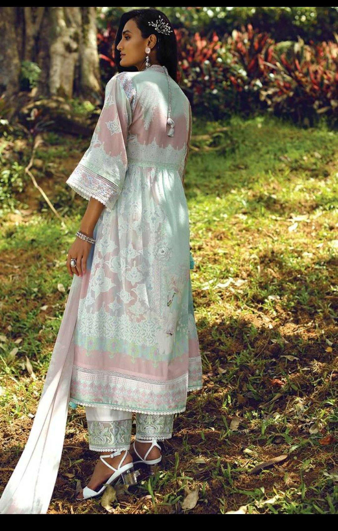 img_khaadi_cambric_autumn_collection_awwal_boutiquea