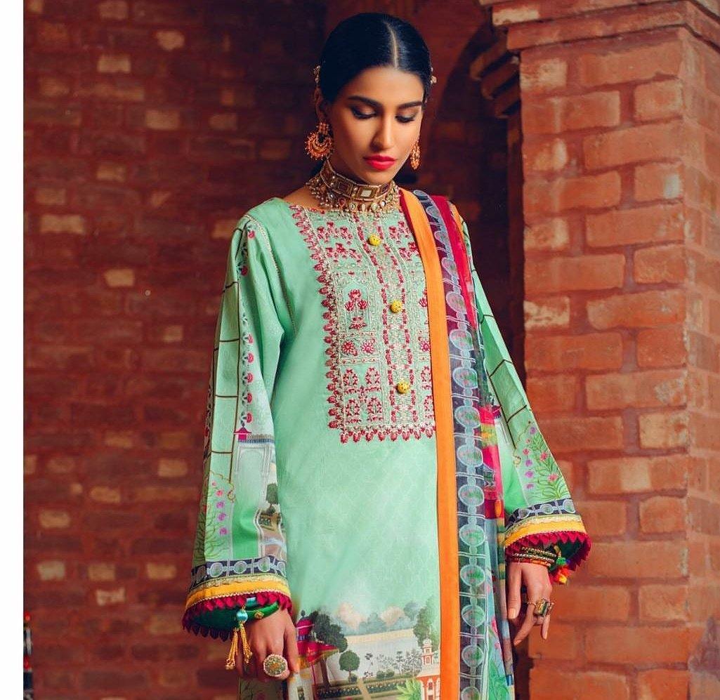 img_khaadi_cambric_autumn_collection_awwal_boutiquea