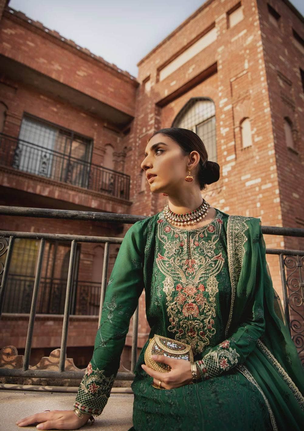 img_aik_atelier_lawn_vol_2_awwal_boutique