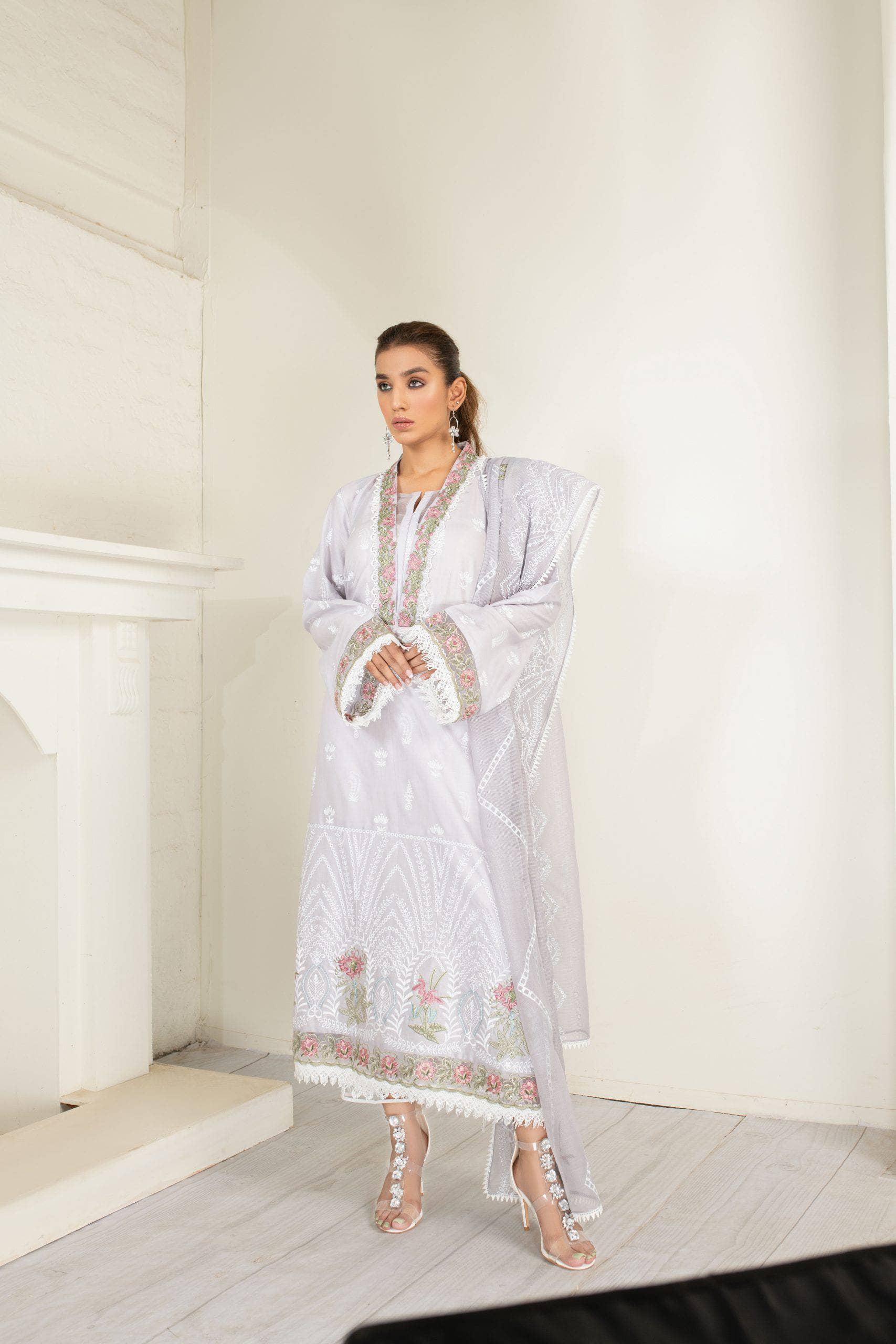 img_ajr_couture_pret_vol_2_by_awwal_boutique