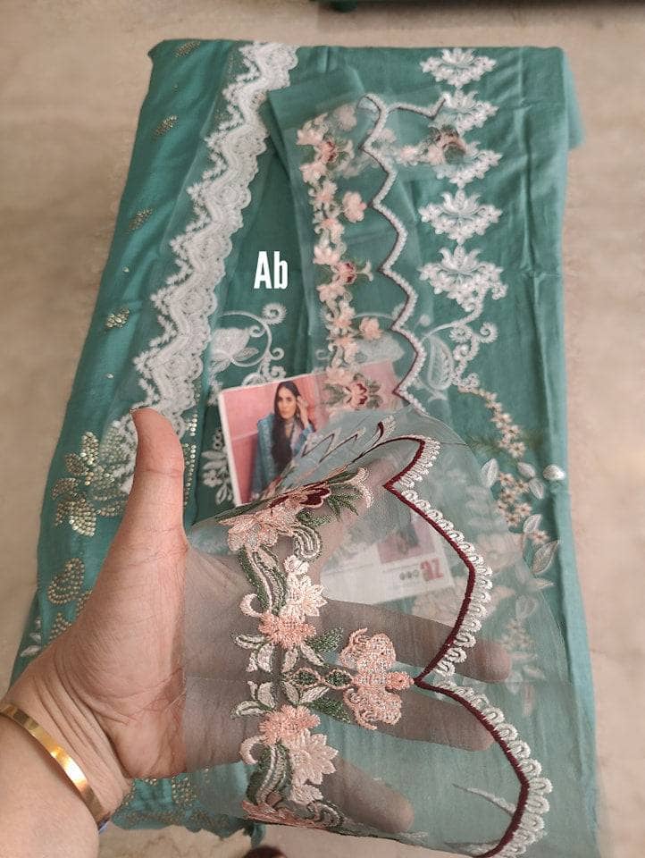 img_open_pic_al_zohaib_lawn_chikankari_mukesh_23_awwal_boutique
