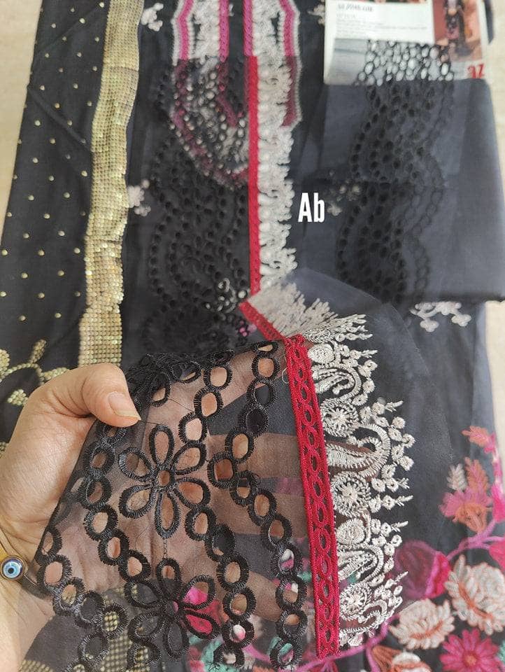 img_open_pic_al_zohaib_lawn_chikankari_mukesh_23_awwal_boutique