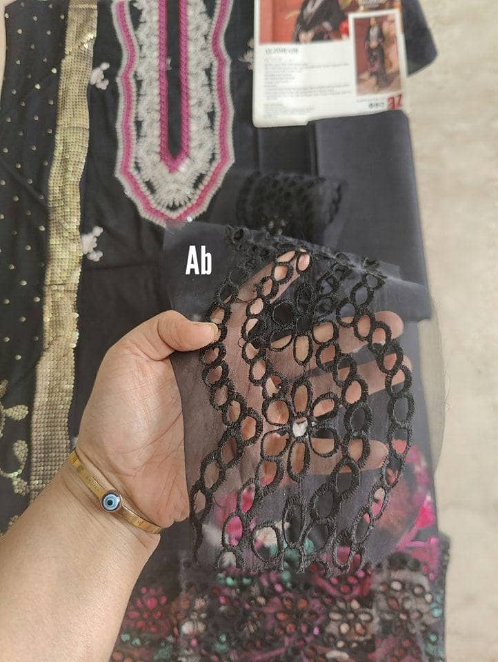 img_open_pic_al_zohaib_lawn_chikankari_mukesh_23_awwal_boutique