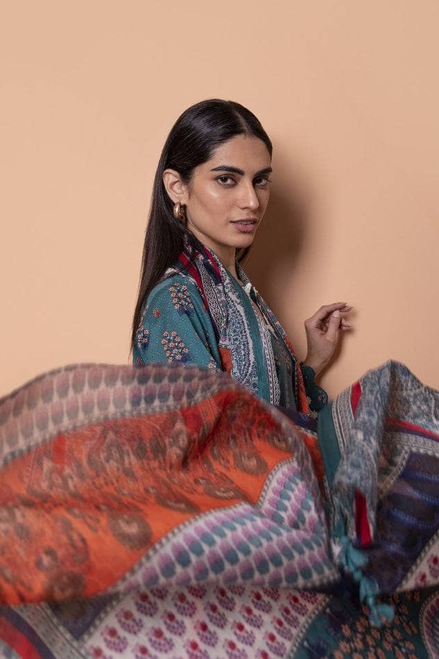 img_khaadi_lawn_22_awwal_boutique