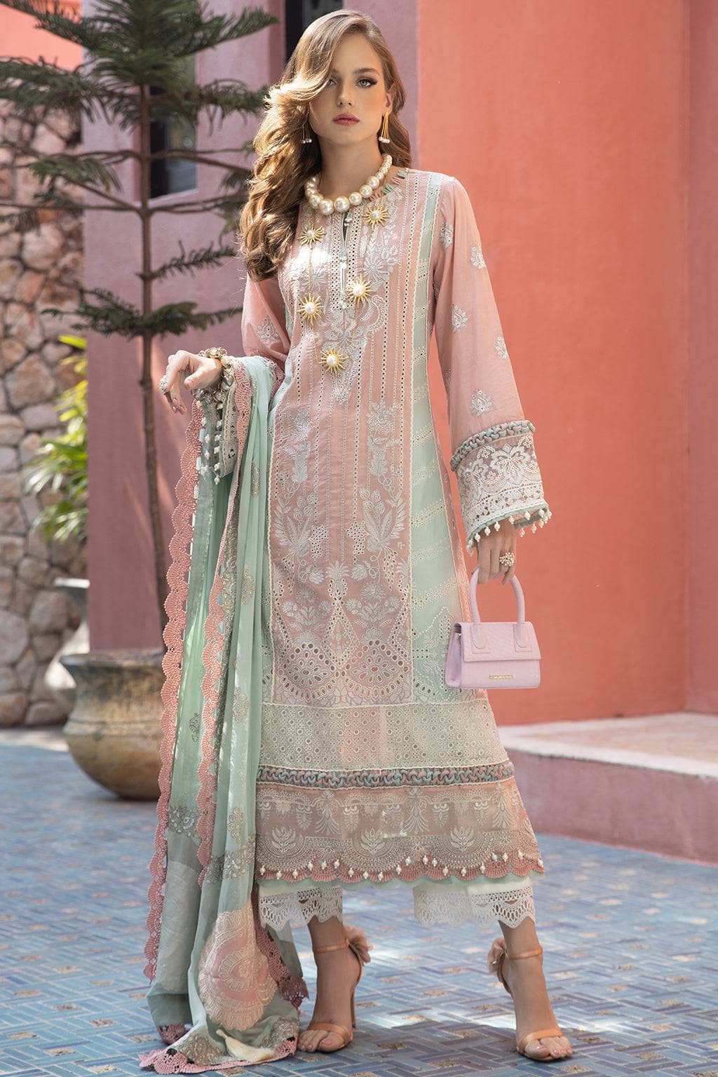 img_moksha_luxury_lawn_by_alif_ajr_couture_awwal_boutique