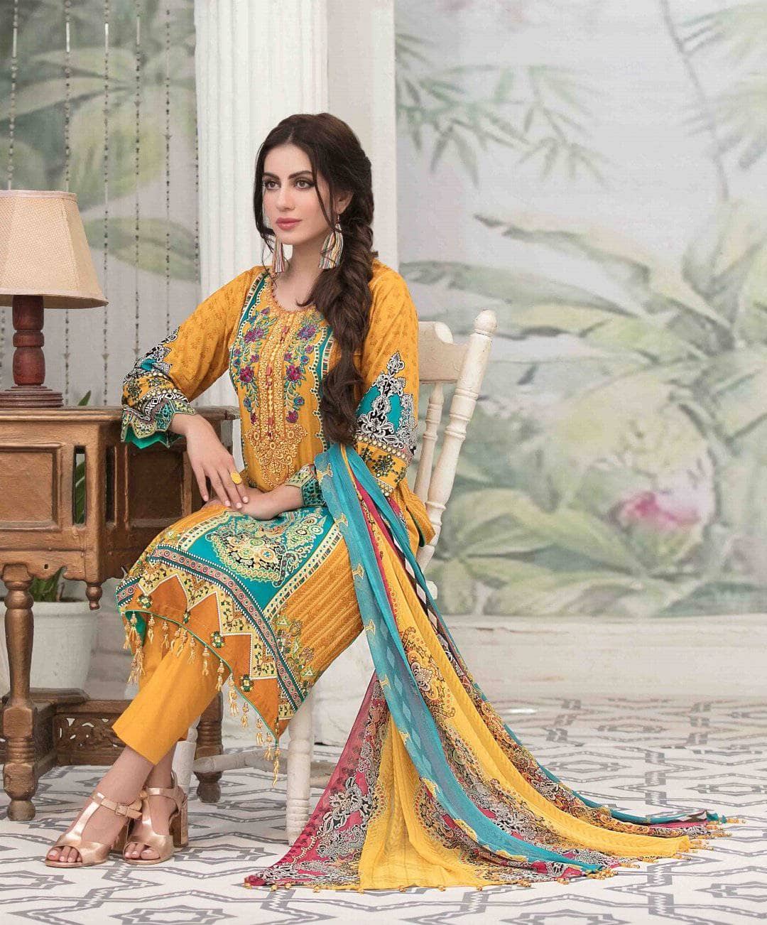 img_amna_sohail_by_tawakkal_lawn_2021_awwal_boutique