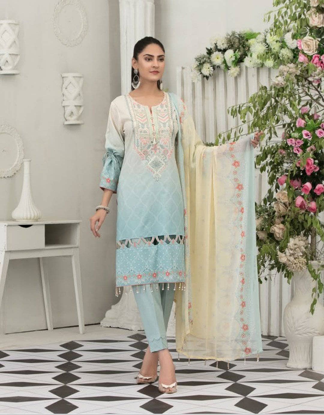 img_amna_sohail_raqami_by_tawakkal_awwal_boutique