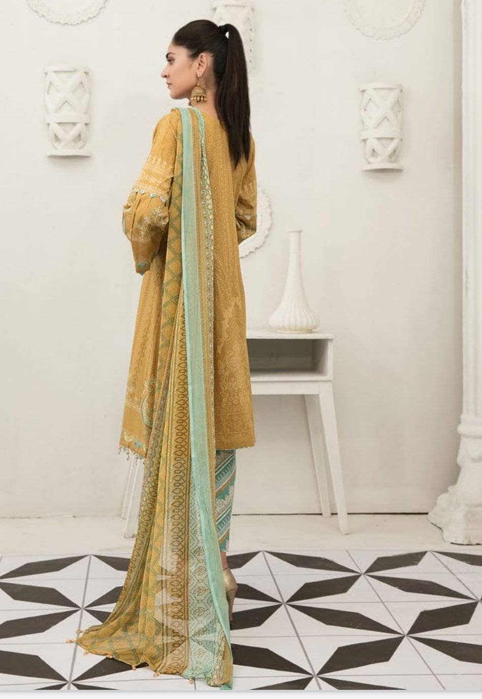 img_amna_sohail_raqami_by_tawakkal_awwal_boutique