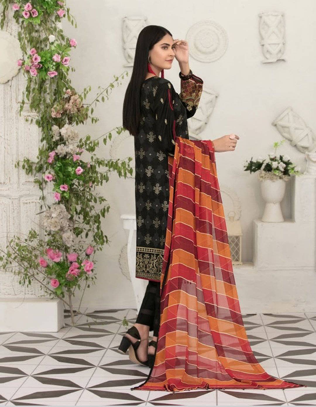 img_amna_sohail_raqami_by_tawakkal_awwal_boutique