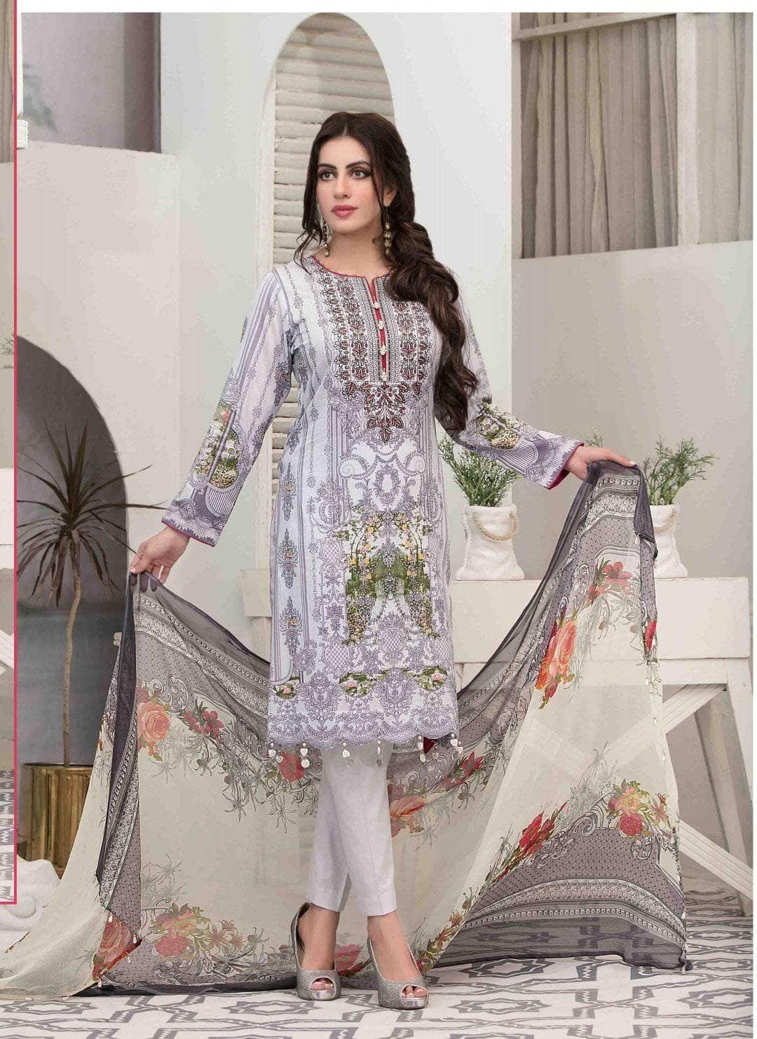 img_amna_sohail_by_tawakkal_lawn_2021_awwal_boutique