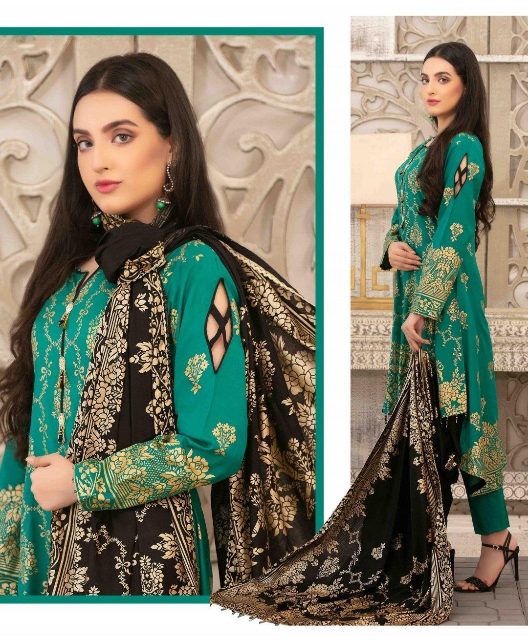 img_amna_sohail_by_tawakkal_lawn_gold_prints_awwal_boutique