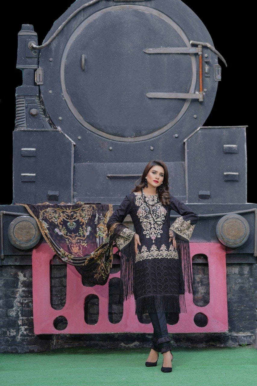 img_nissa_schiffly_lawn_collection_awwal_boutique