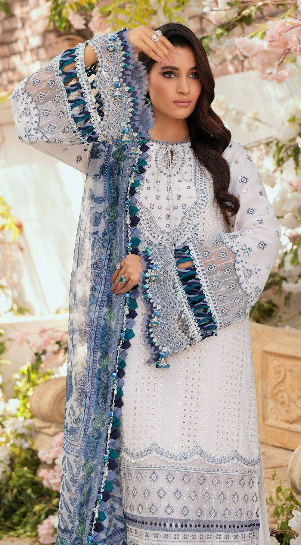 img_anaya_chikankari_lawn_awwal_boutique