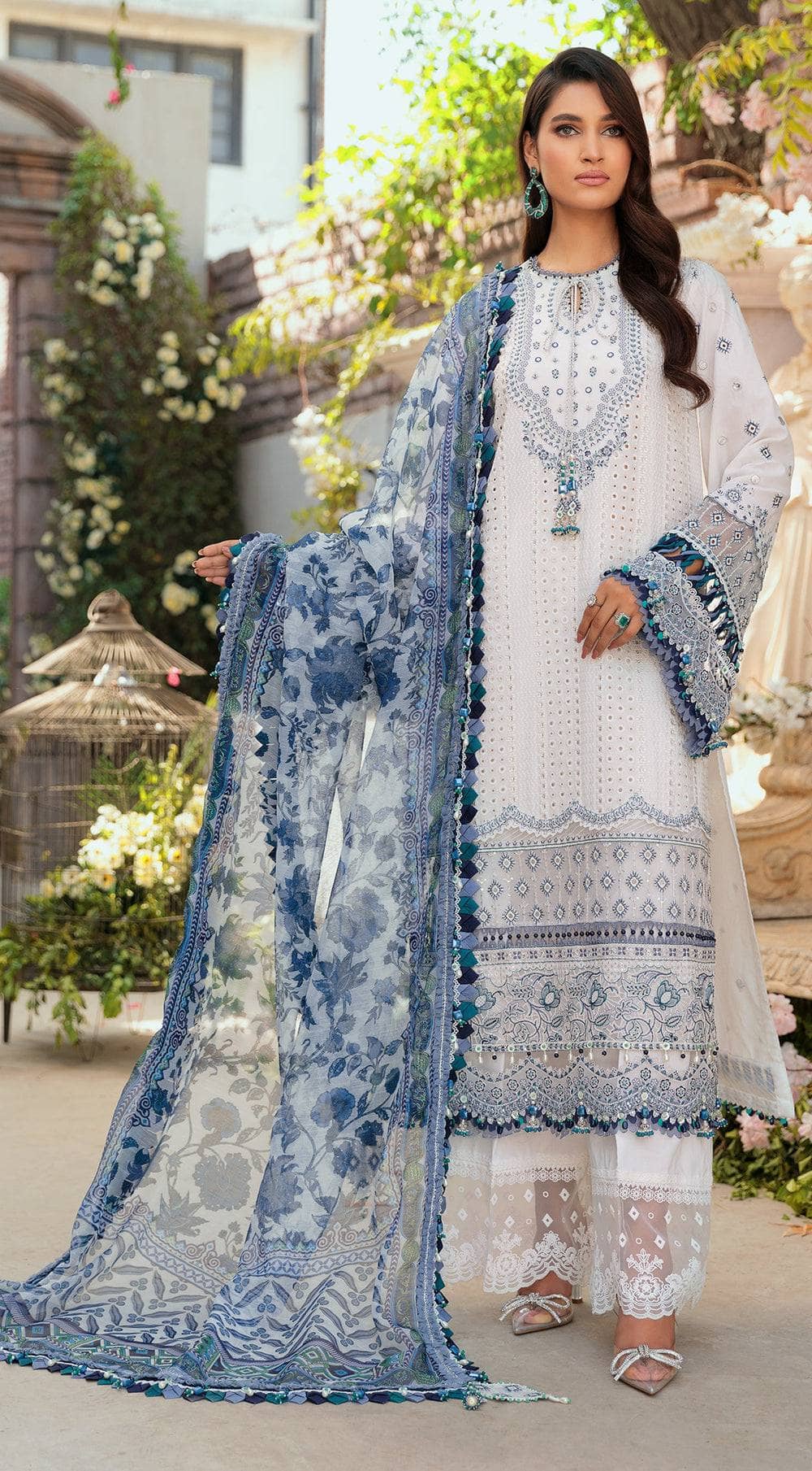 img_anaya_chikankari_lawn_awwal_boutique