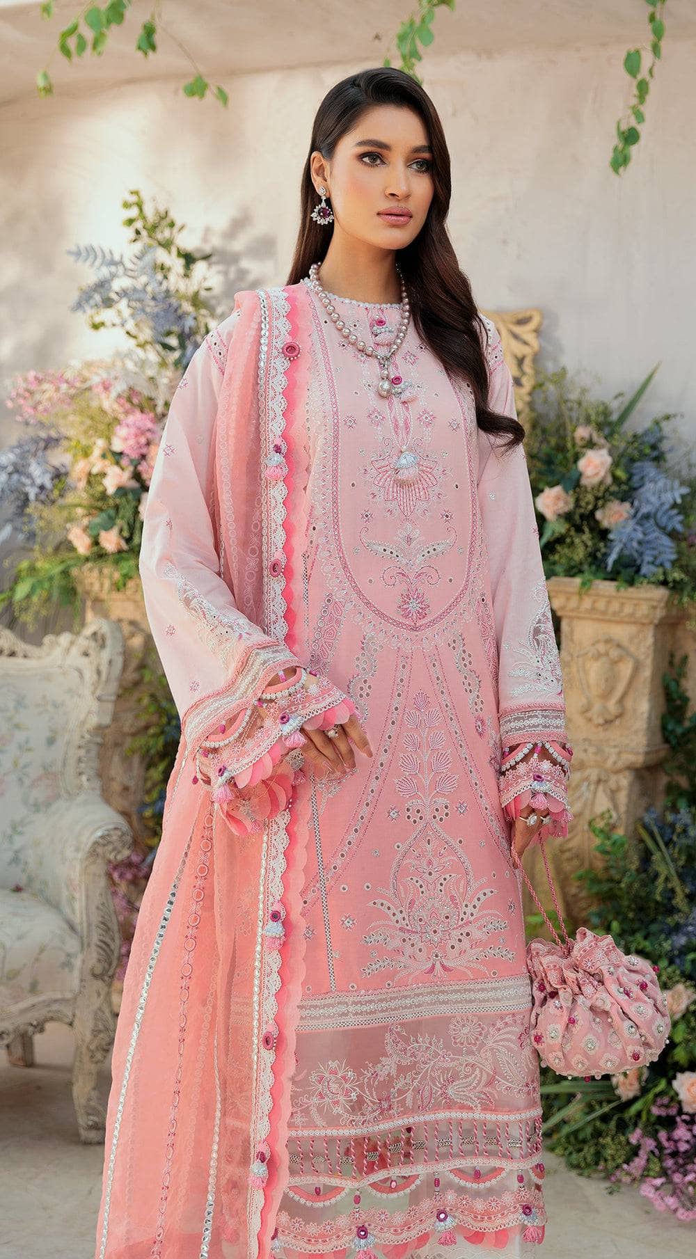 img_anaya_chikankari_lawn_awwal_boutique