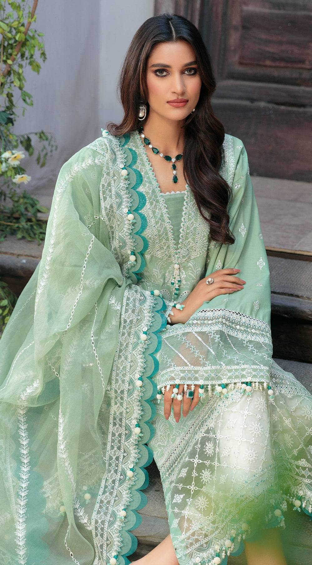 img_anaya_chikankari_lawn_awwal_boutique